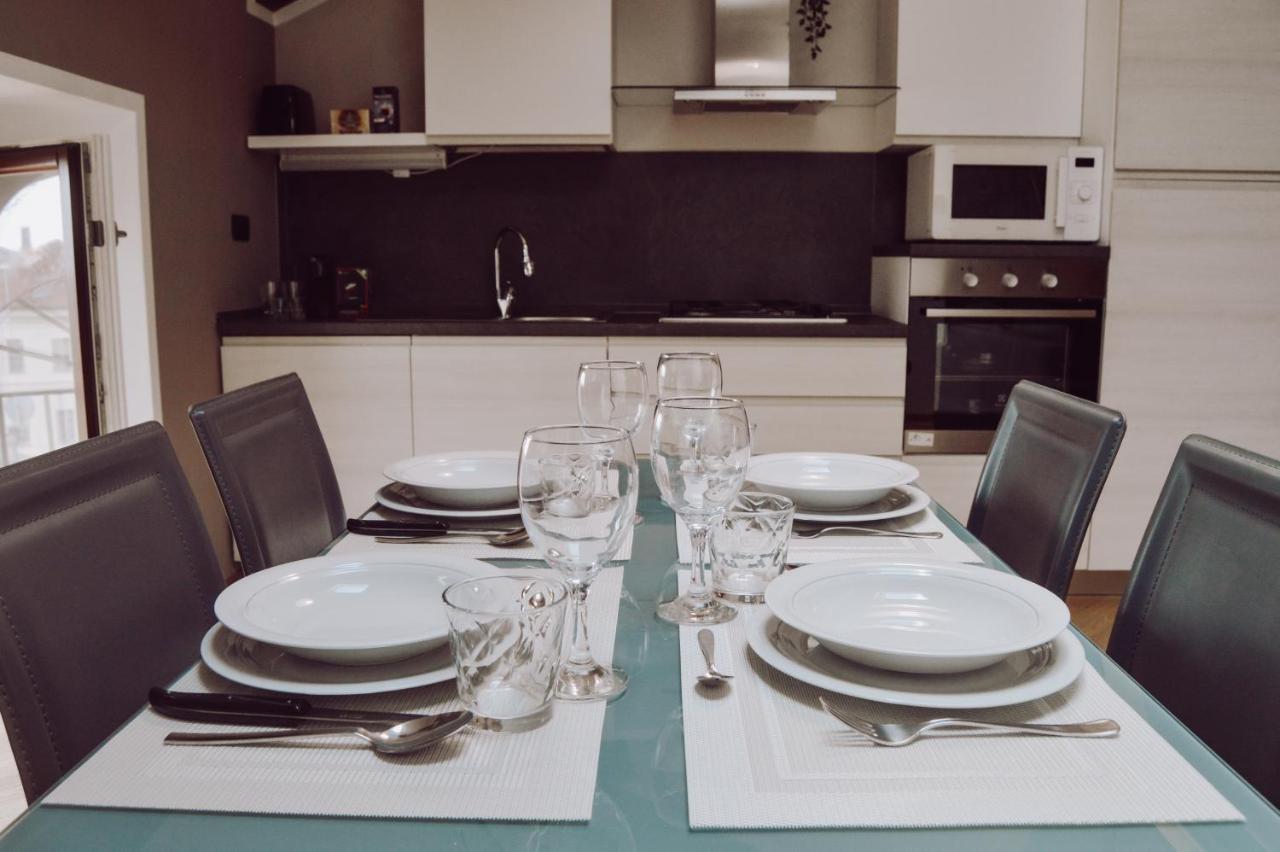 Historic Center Charming Apartment Free Wi-Fi Savigliano Eksteriør billede