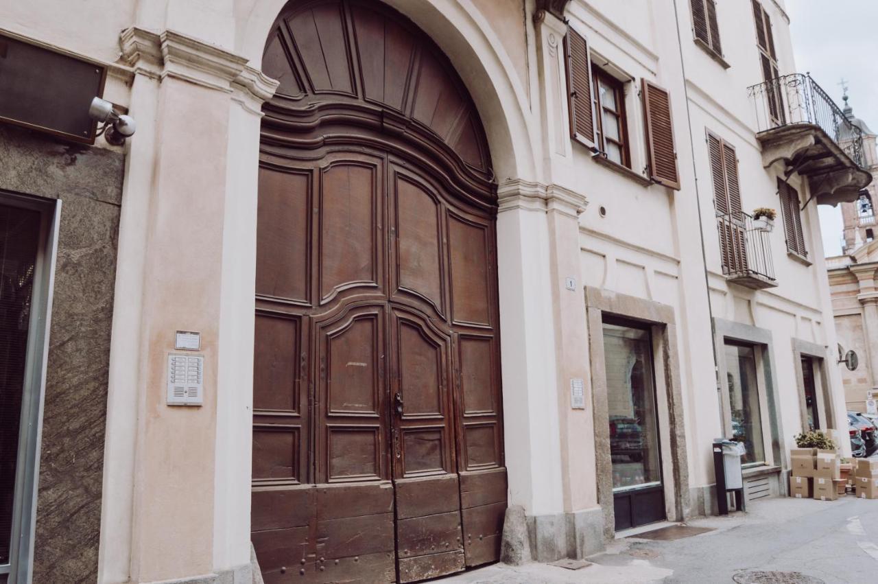 Historic Center Charming Apartment Free Wi-Fi Savigliano Eksteriør billede